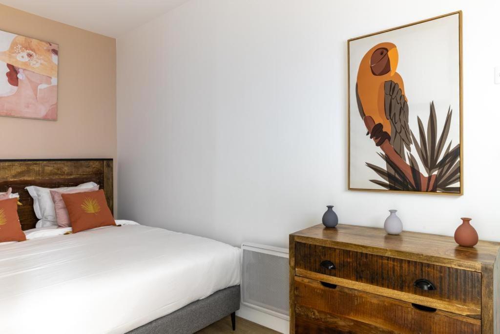 Hsh Batignolles Sauffroy Charming Apartment 8P Париж Екстер'єр фото